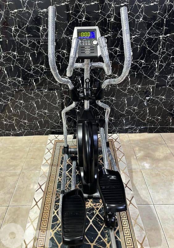 Heavy duty Ellipticall, MODEL SPIRIT XE 330 max user weight 180KG 6