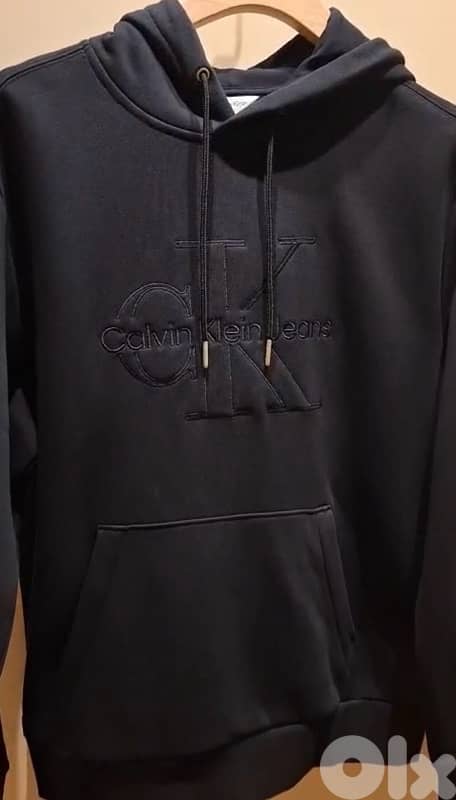 ORIGINAL CALVIN KLEIN HOODIES new in tag 8