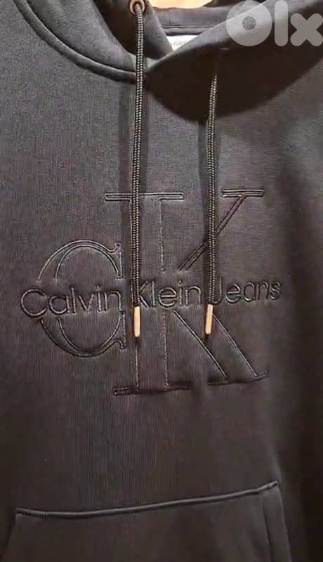 ORIGINAL CALVIN KLEIN HOODIES new in tag 9