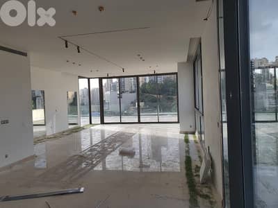 Beautiful lofty with large terrace trendy living