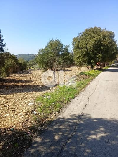 Land for sale in Deir Kfifan–Batroun أرض للبيع في دير كفبفان - البترون