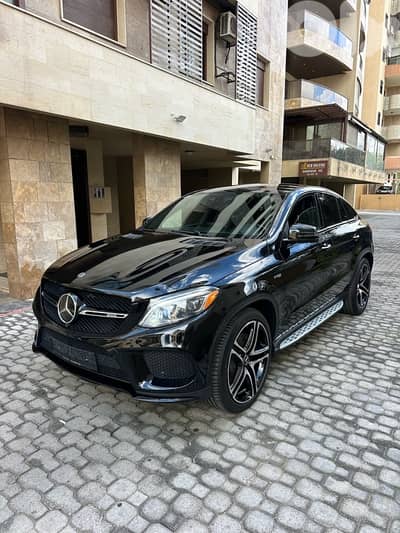 Mercedes GLE 43 coupe AMG 2018 black on black (clean carfax)