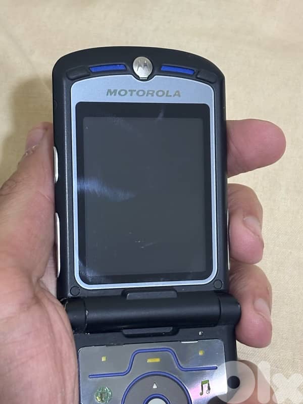 Rare Motorola RAZR V3i - Arabic/English Keypad - Collector’s Piece 2