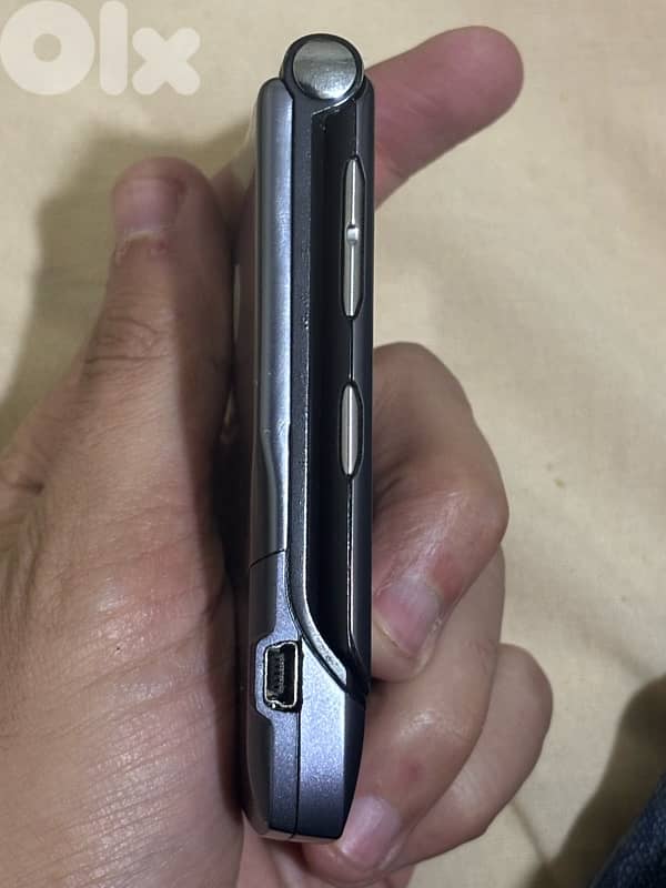 Rare Motorola RAZR V3i - Arabic/English Keypad - Collector’s Piece 8