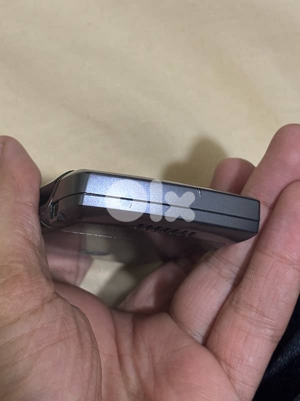 Rare Motorola RAZR V3i - Arabic/English Keypad - Collector’s Piece 10