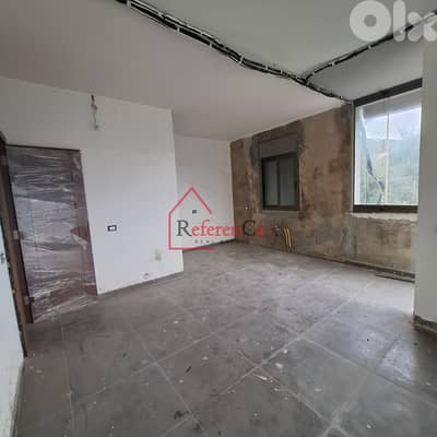 Apartment with terrace in Qortada شقة كبيرة مع تراس في قرطاضة