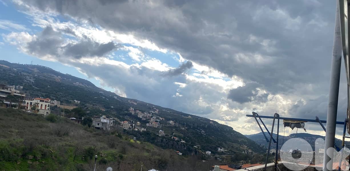Prime location Building for sale in Aley | open mountain view 0
