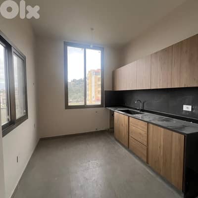 GMB114JS Under Construction Building For Sale In Blat مبنى قيد الإنشاء