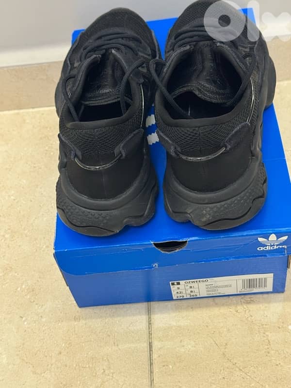 adidas ozweego black -9 us -like new 4
