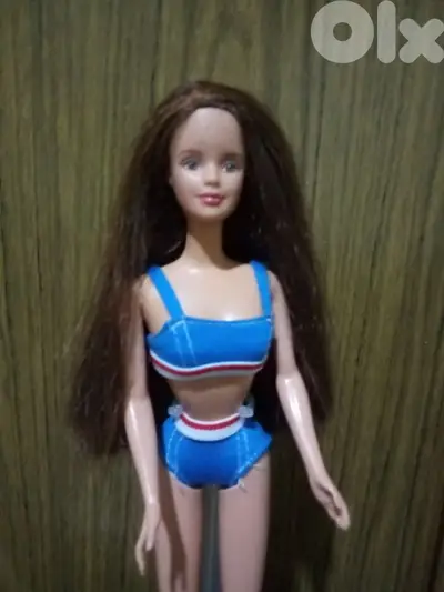 BATH BOUTIQUE TERESA Mattel1998 rare Great doll+her own swimwear+shoes