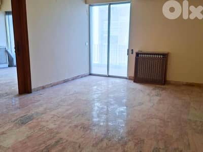 L20603 - Fix it up! 4 Bedroom Apartment For Sale in Verdun, Beirut