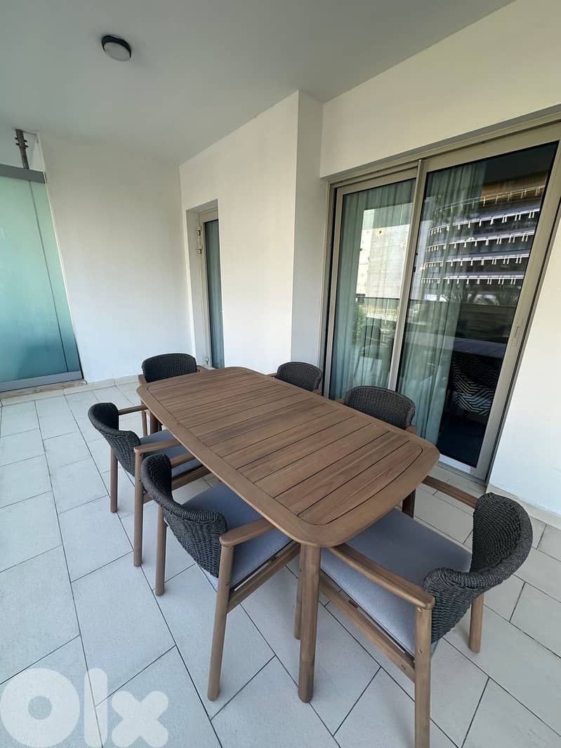 6 MONTHS IN ADVANCE DOWNTOWN FULLY FURNISHED 4 BEDS  , (BTR-380) 0
