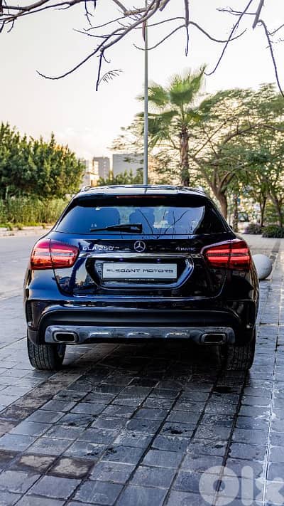 Mercedes-Benz GLA 250 4MATIC WITH 43000 Miles
