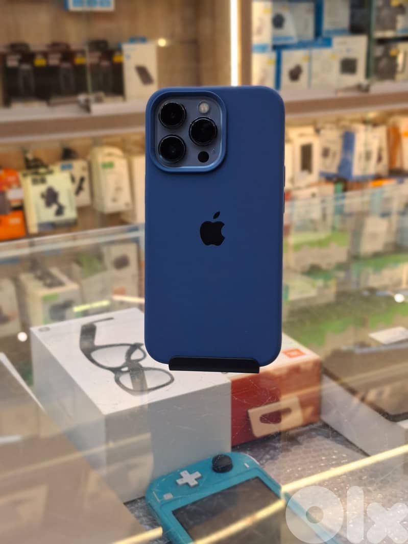 Used 13 pro 256 gb blue  *battery changed 0
