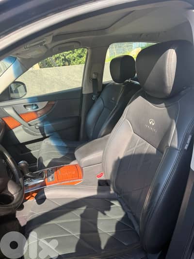 Infiniti Fx35 2011 Technology Company Source