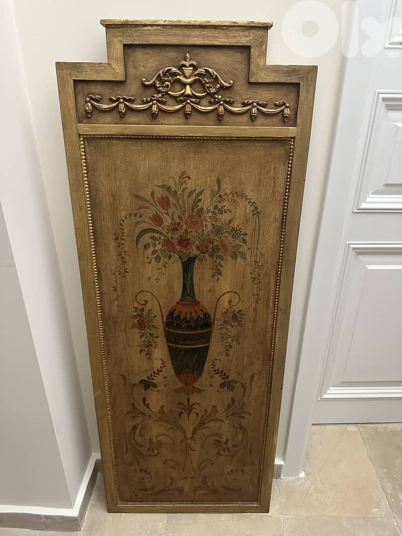 Elegant Italian Style Hand-Painted Wall Panel – Gilded Floral Urn Deco 0