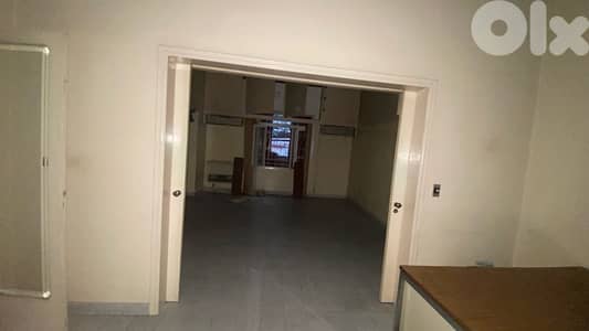 Commercial ground floor for fashion design  art gallery workshop