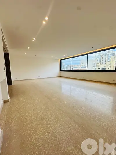 Apartment for sale Ramlet Al Bayda | شقة للبيع في رملة البيضاء