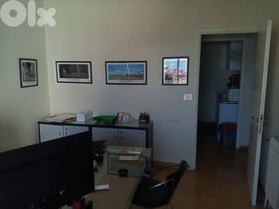 90 Sqm Office For Rent In Mar Mikhael مكتب للاجار في مار مخايل