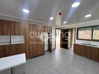 Spacious Apartment with Private Garden in Fatka