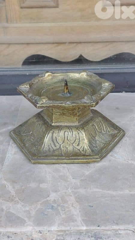 antique 0