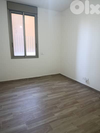 Apartment for sale in Biaqout $300,000 شقة للبيع في بياقوت