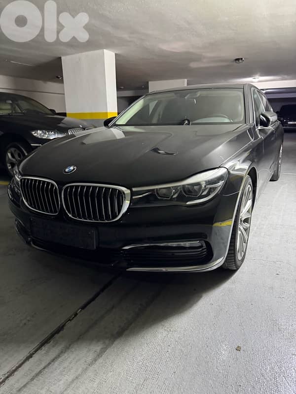 BMW 7-Series 2019 0