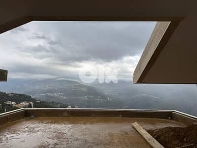 L20637 - Roof Apartment For Sale In Ouyoun Broumana