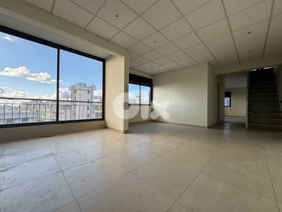 L20638 - Spacious 3-Bedrooms Loft Style For Sale in Mansourieh