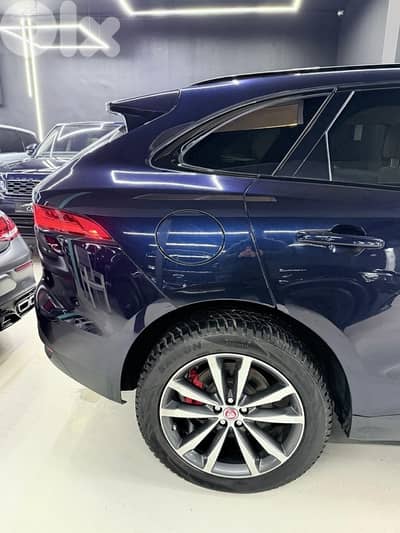 Jaguar F-Pace 2017