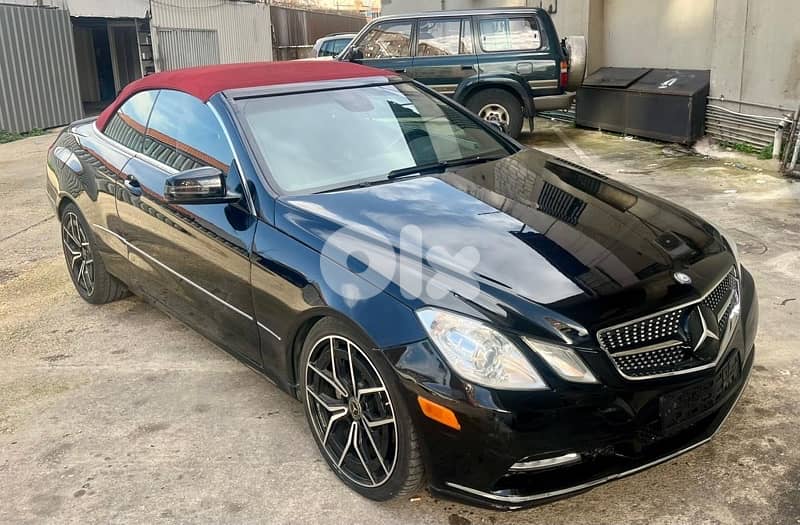 Mercedes E 350 convertible 0