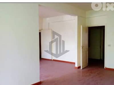 Apartment for Sale in Tallet El Khayyat شقة للبيع في تلة الخياط