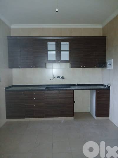 Apartment for sale in Biaqout $190,000 شقة للبيع في بياقوت