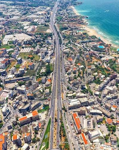on the main highway, undermarket price, Bouar/بوار REF#ST133607