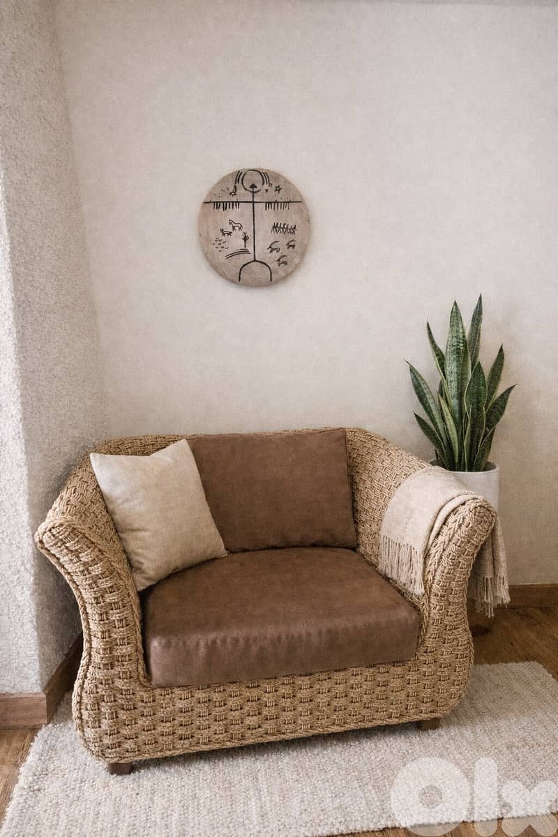 Armchair 1 seater. NEW feel. used 0