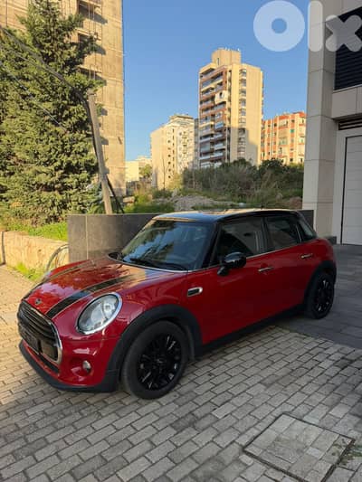 MINI Cooper 2018 4 Doors