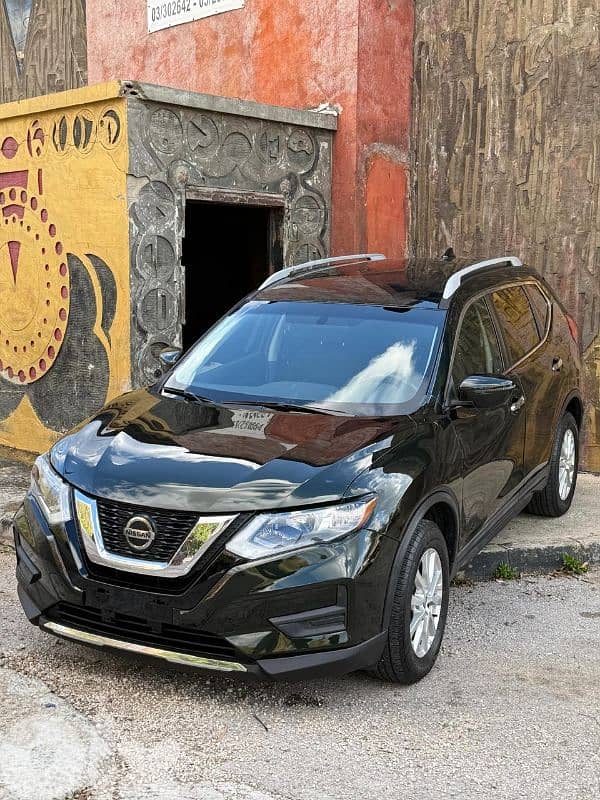 Nissan Rogue 2018 0