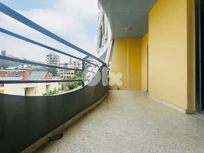 SUPER HOT property for rent Tabarja great sea view