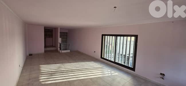SHOP FOR RENT ON BOUMANA MAIN ROAD, (BRR-170)