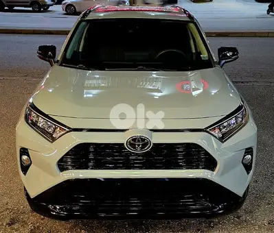 RAV 4 [4×4] XLE [57000miles]