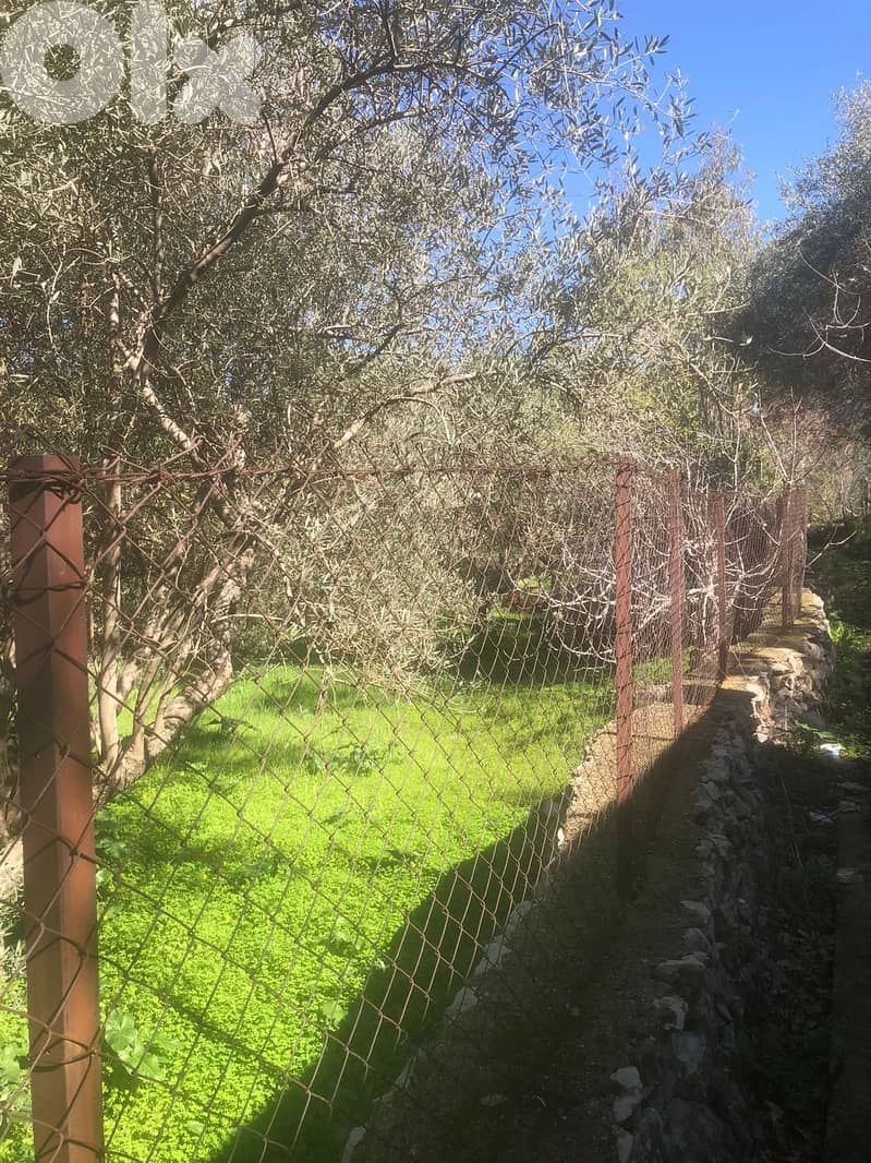 Land for sale in Qornet Chehwane/ Panoramic view 1
