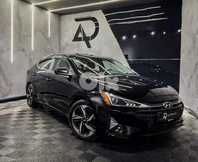 Hyundai Elantra 2019 Clean Carfax 38000 miles