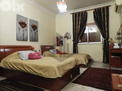 Apartment for Sale in Mar Elias شقة للبيع في مار إلياس