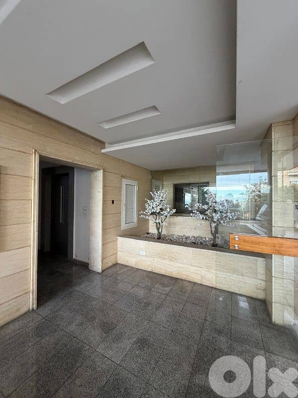 jounieh haret sakher delux bldg 180m 3 bed for 600$ 0