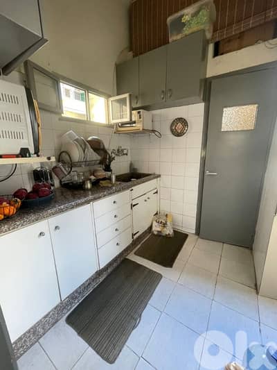 90m 2Bedroom 3rd floor no elevator Achrafieh Saydeh vs Fassouh Beirut