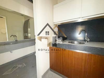 office for rent in downtown Beirut مكتب للايجار في وسط مدينة بيروت