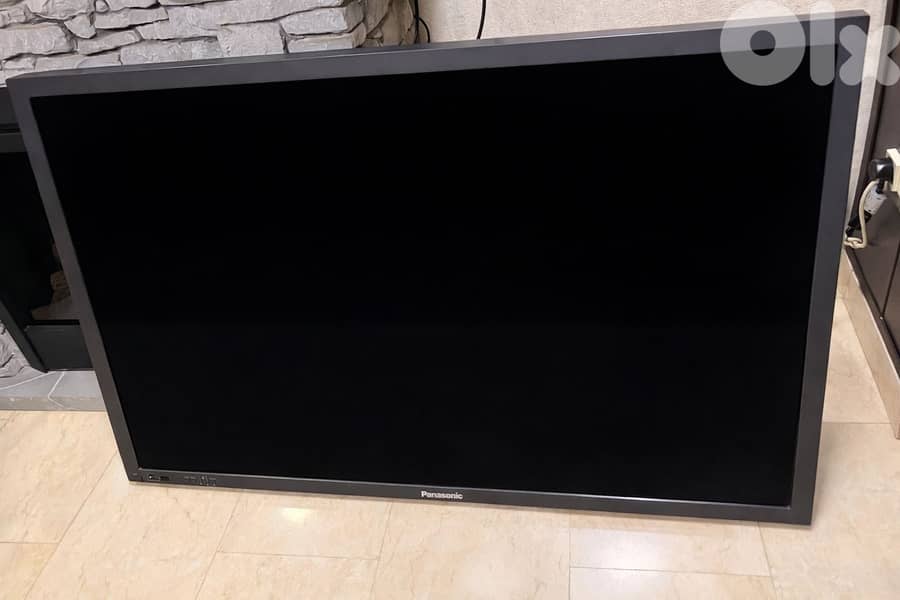 50” Panasonic TV PLASMA + Sony Home Theater System not smart 0