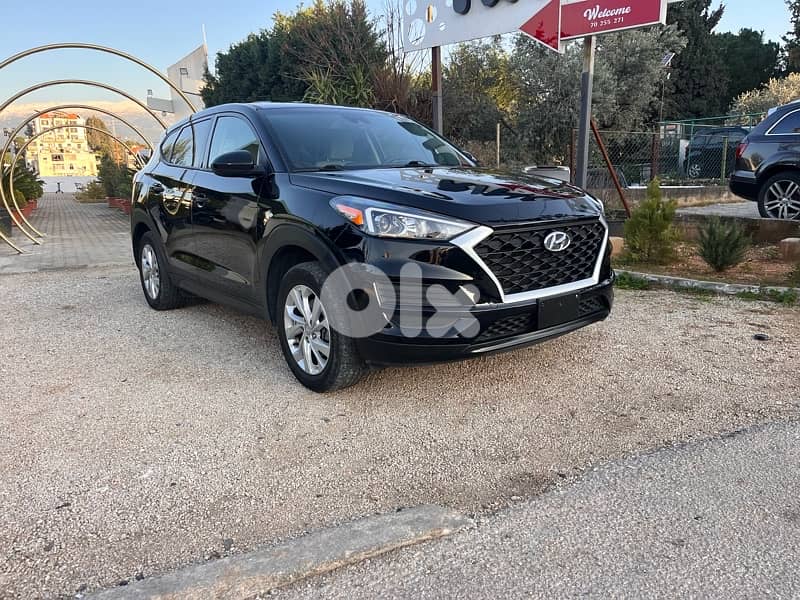 Hyundai Tucson 2019, super clean, full option, 4WD, makfoul, michi 60. 0