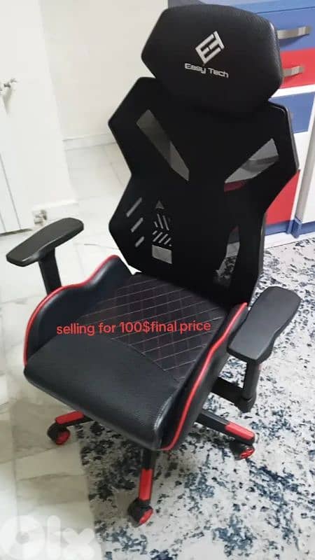 BEST PRICED GAMING CHAIR EVER IT WAS 220$ 0