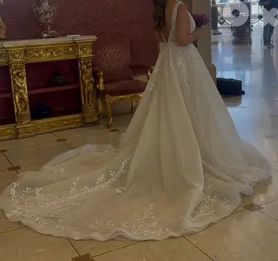 wedding dress